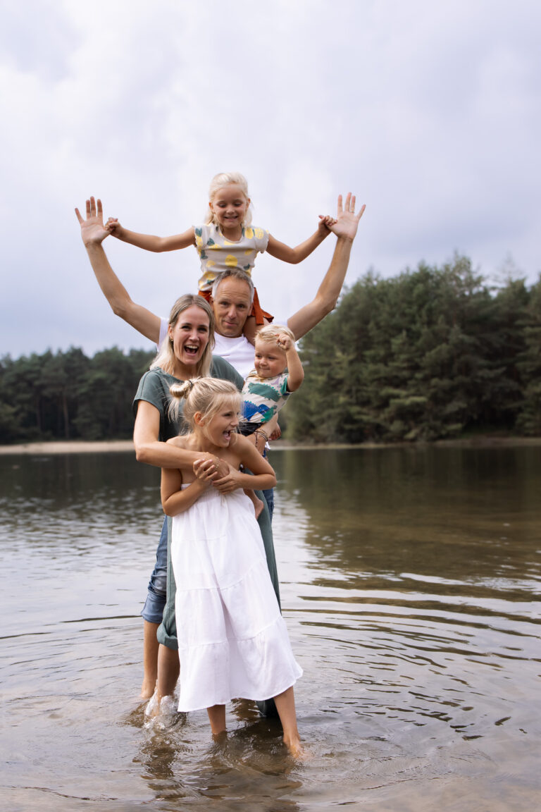 gezinsshoot gezinsfotograaf lifestylefotograaf nijmegen familieshoot